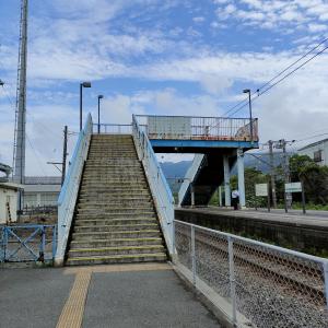 保田駅画像3